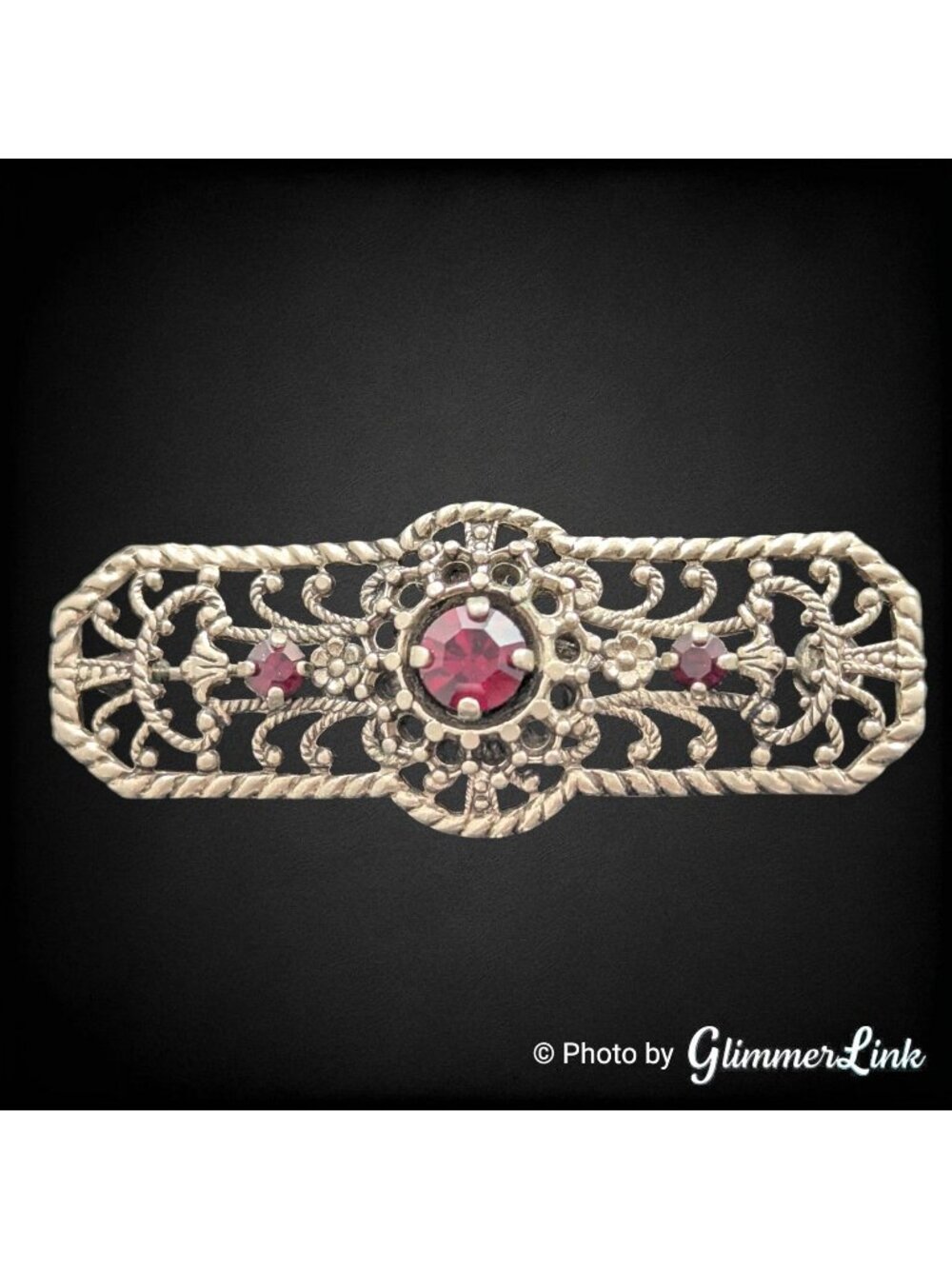 Vintage Red Glass Stone Silver Tone Art Deco Style Bar Brooch Pin